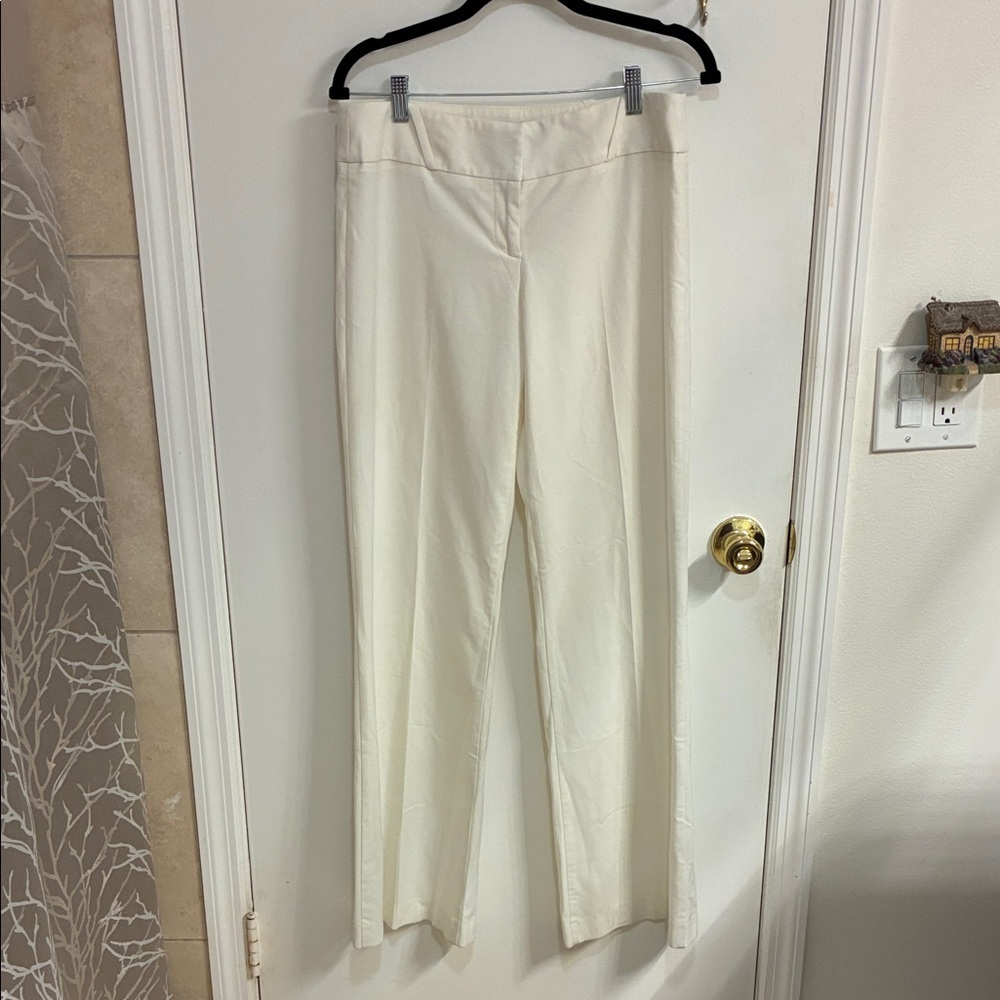bebe Cream Straight Leg Women's Pants Sz 8